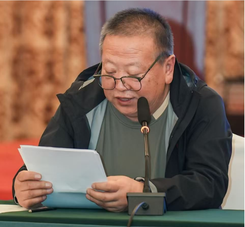 ff300e16-a7d5-48fb-867d-fcabbb09b33a