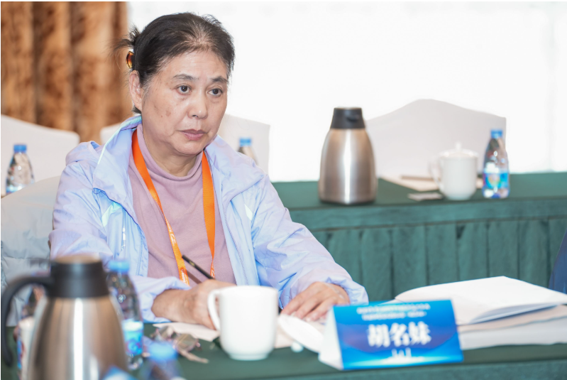 12749189-ba9a-478c-bbdb-e3e117e65b61